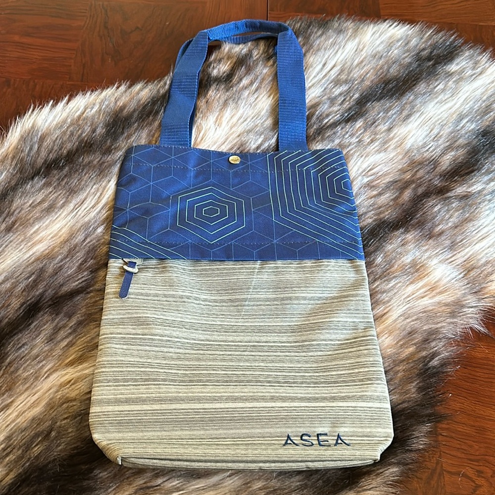 ASEA *NEW* Tote Bag